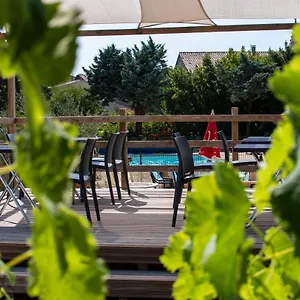Camping Familial 3 Etoiles Piscine Chauffee Gorges De L Ardeche Saint-Remeze